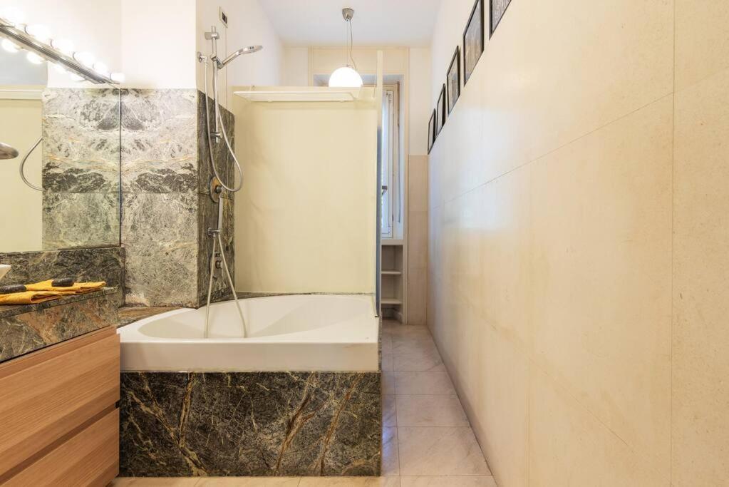 Appartement Pirelli - Flexyrent Wifi - A.C. à Milan Extérieur photo