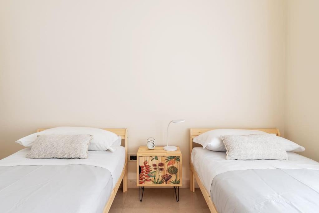 Appartement Pirelli - Flexyrent Wifi - A.C. à Milan Extérieur photo